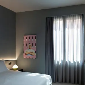 3* מלון Arryvo